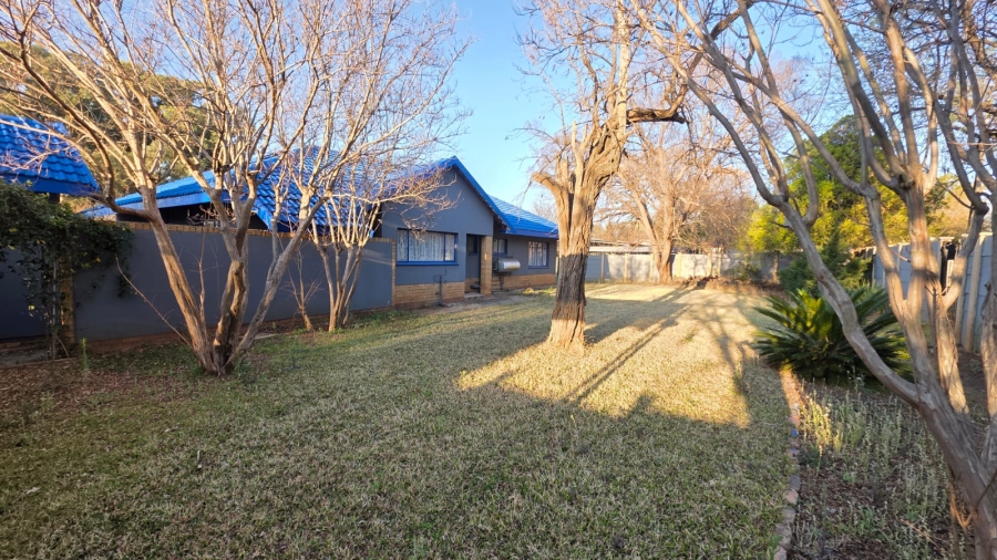 4 Bedroom Property for Sale in Songloed North West